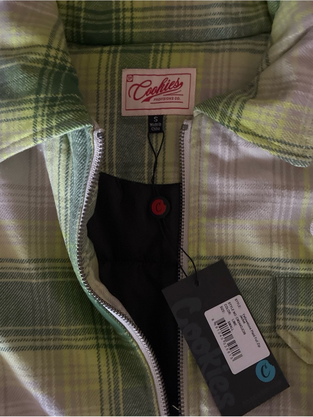 Brand New with tags. Cookies plaid full zip jacket. Men’s size small - Picture 3 of 4
